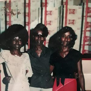 Meet your Posher, Jeanette